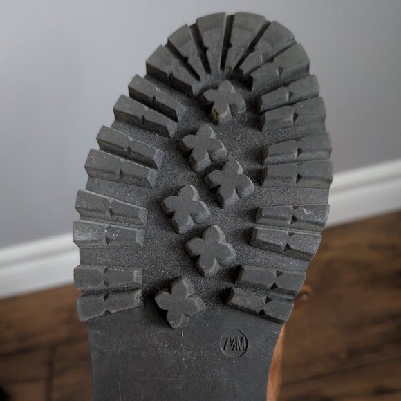 American Eagle Sherpa Lug boots camel tan size 7.5 - Picture 11 of 16